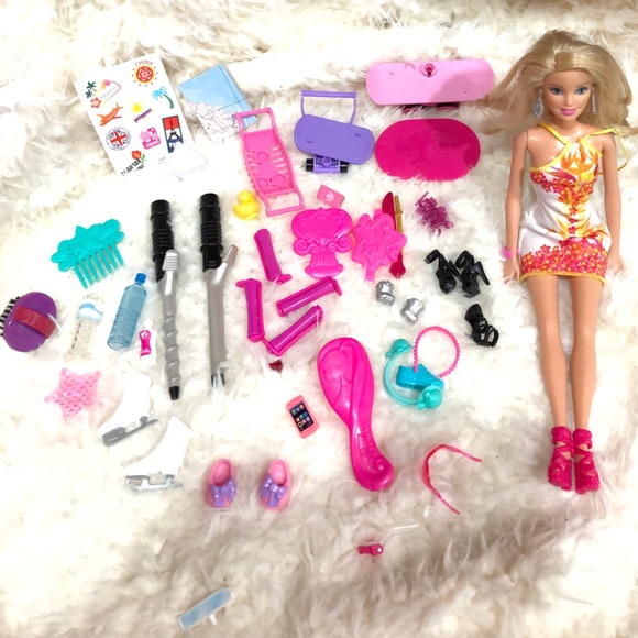BARBIE MATTEL (2013) and hair accessories - Picture 4 of 6